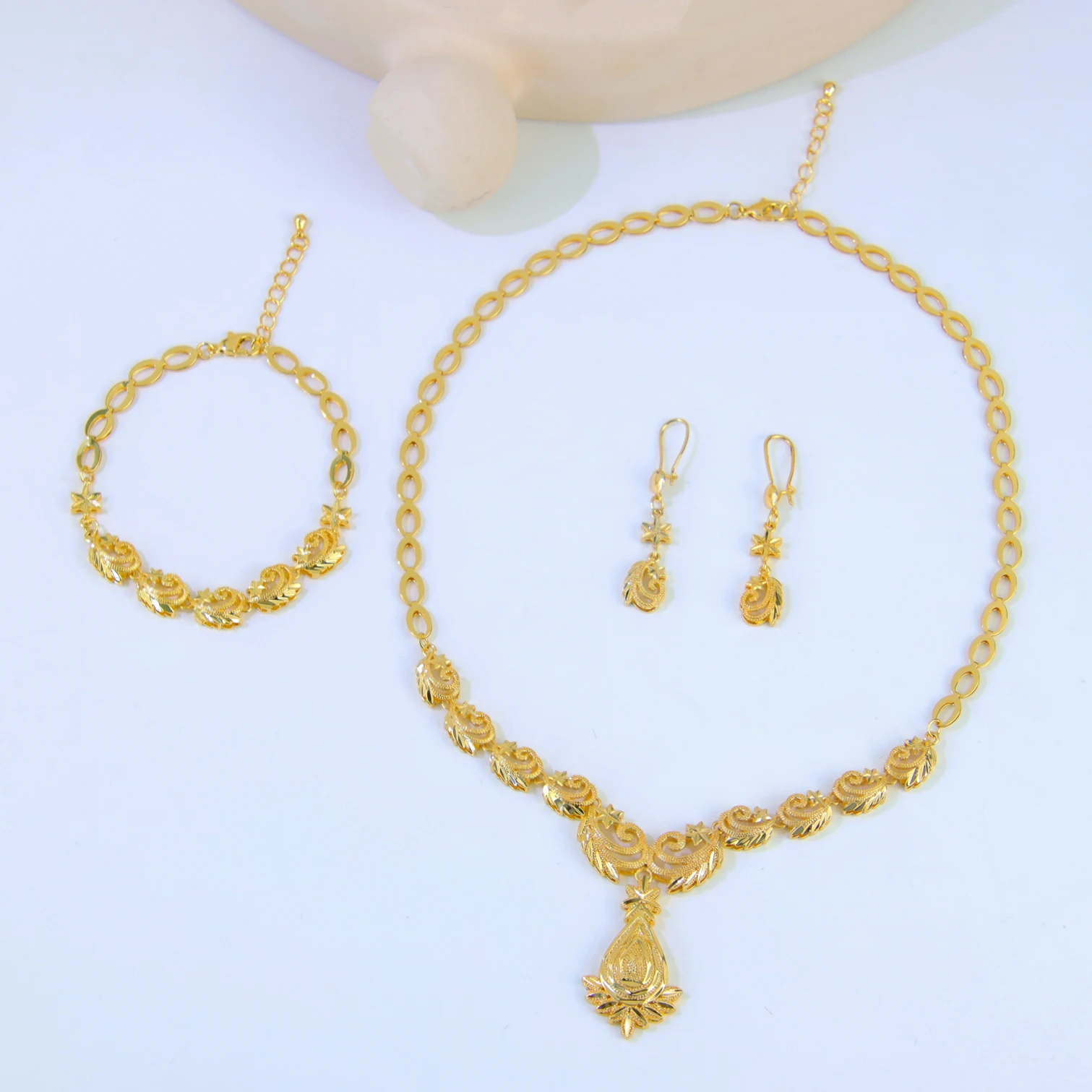 Luxury Dubai Wedding Jewelry Set 21k Gold Plated Arab Bridal Gold Necklace Bracelet Earrings Brazilian Women Vintage Jewelrys