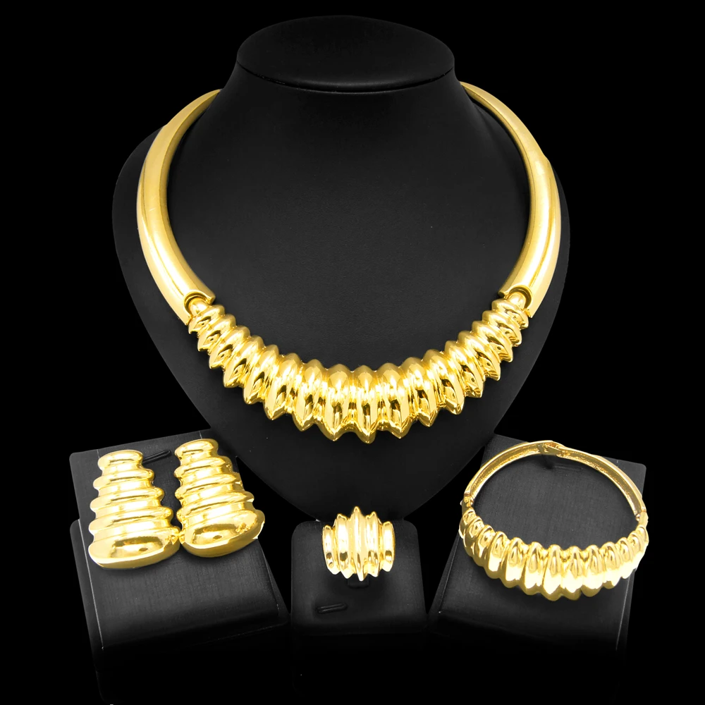 Fashion Woman Necklace Jewelry Set Classic Bone Shape Elegant Woman Wedding Banquet Big Pendant Bracelet Woman's Gift