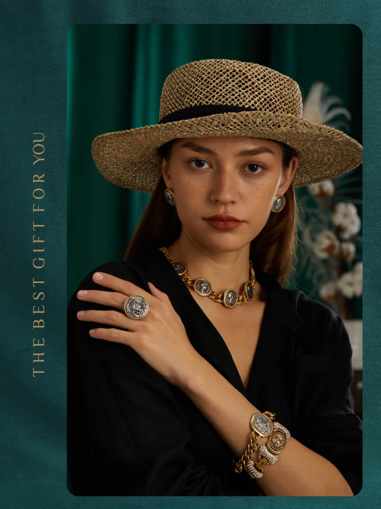 Vintage Copper Portrait Ancient Coins Round Wide Bangle Antique Jewelry Bracelets for Women Couple Wrist Retro Accessories New