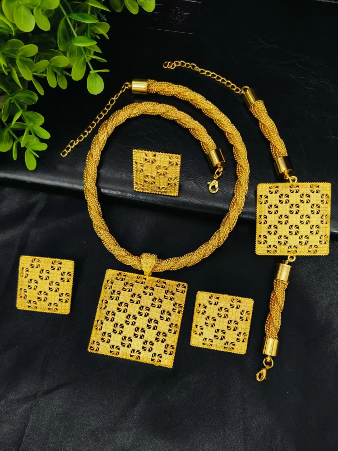 African Fashion 24k Plated Gold  Jewelry Set  Necklace Bracelet Ring Earrings Ethiopian Square Pendant for Women Party Accessory