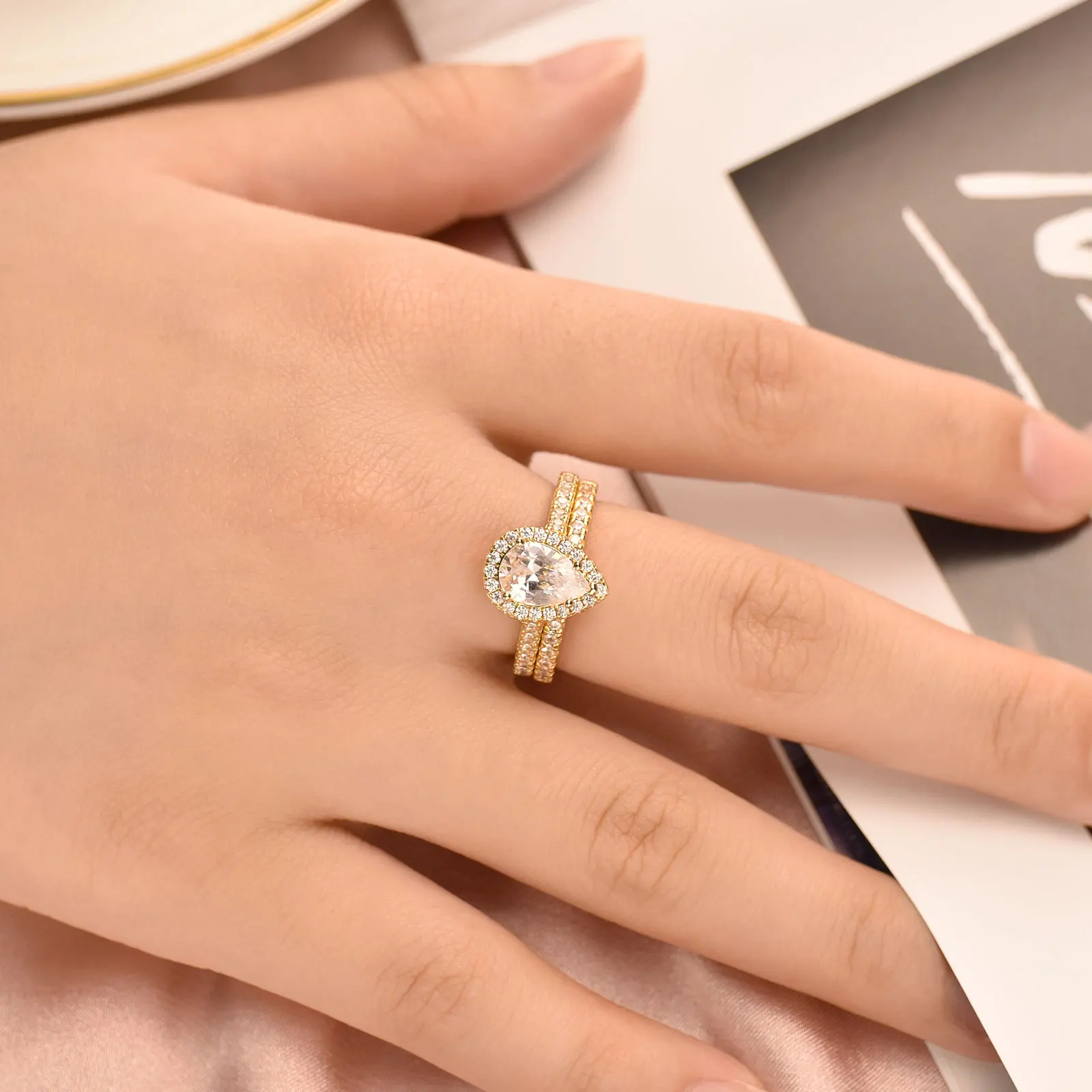 Newshe 2 Pcs Solid 925 Sterling Silver Wedding Rings Set Yellow Gold Plated 3Ct Halo AAAAA CZ Pear Cut Engagement Ring for Women