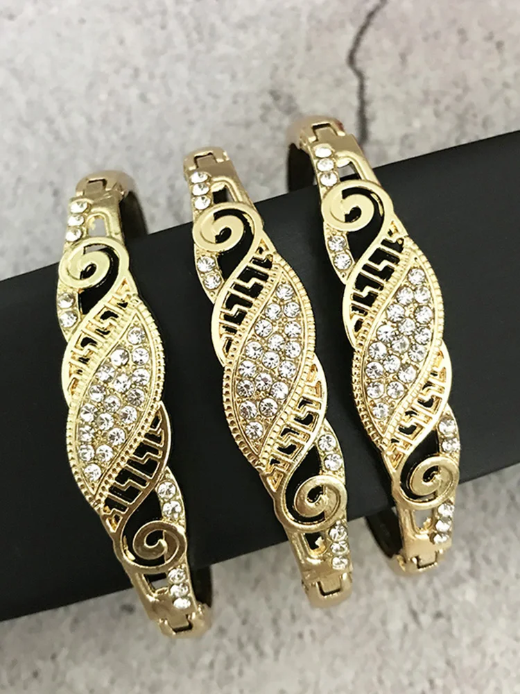 Zinc-alloy jewelry Lady side Open Female bracelet set with Austrian crystal Moroccan jewelry bracelet