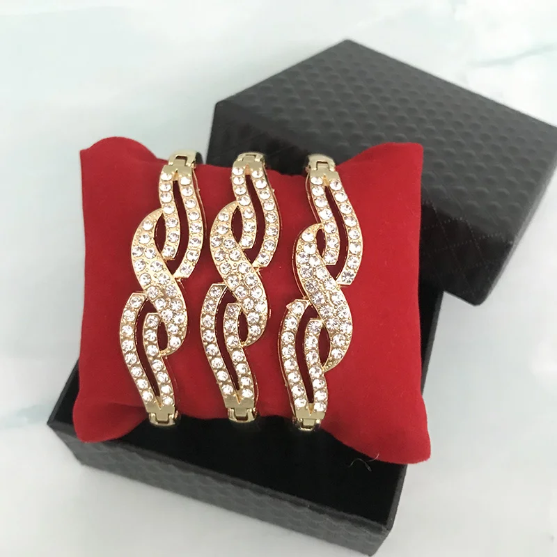 Zinc-alloy jewelry Lady side Open Female bracelet set with Austrian crystal Moroccan jewelry bracelet