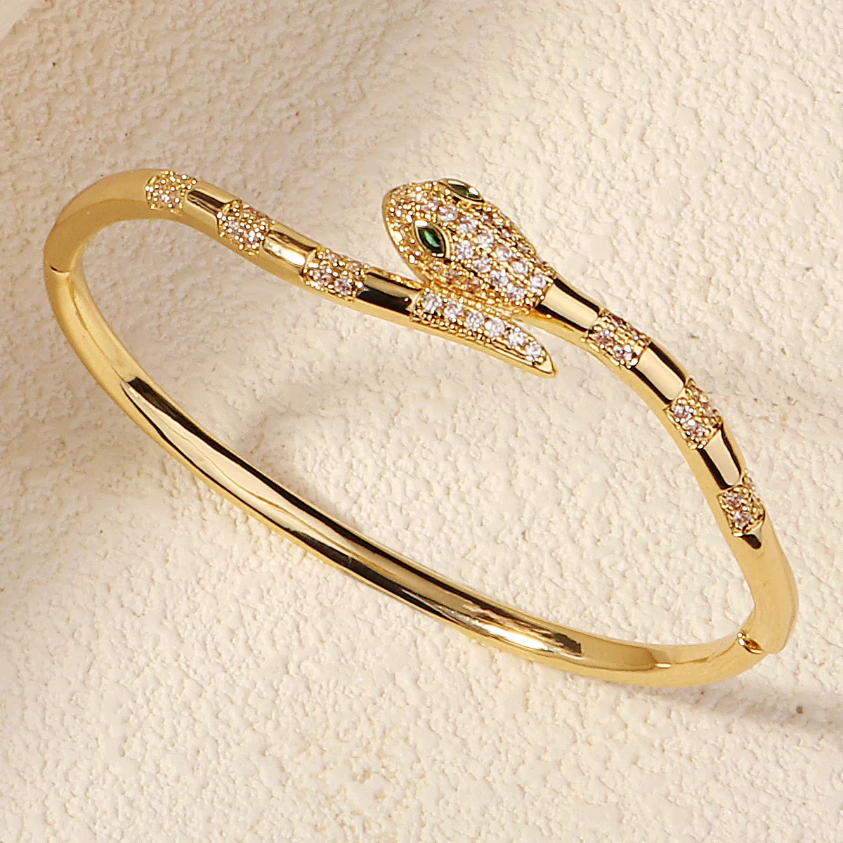 Golden Snake Nail Women's Bracelets European and American Stainless Steel Fashion Bangle Daily Jewelry Bracelet