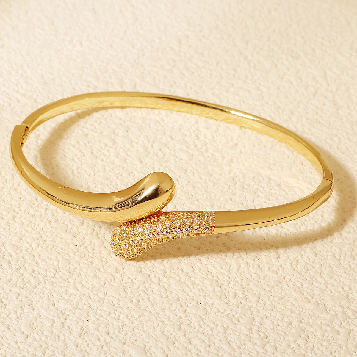 Golden Snake Nail Women's Bracelets European and American Stainless Steel Fashion Bangle Daily Jewelry Bracelet