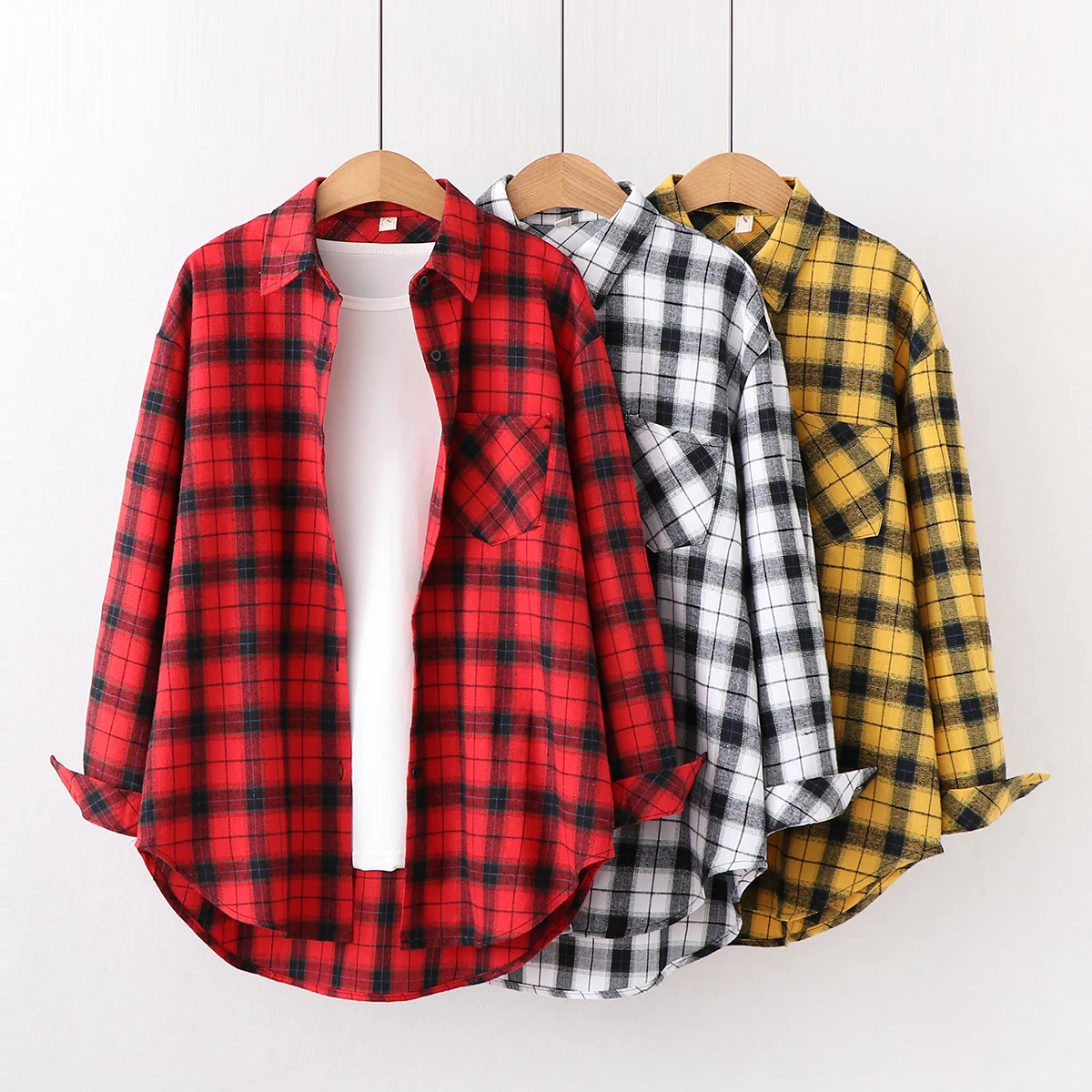 Fresh Flannel Plaid Shirt Women 2025 New Female Blouses and Tops Cotton Loose Long Sleeve Casual Shirts Fine Women’s Clothes