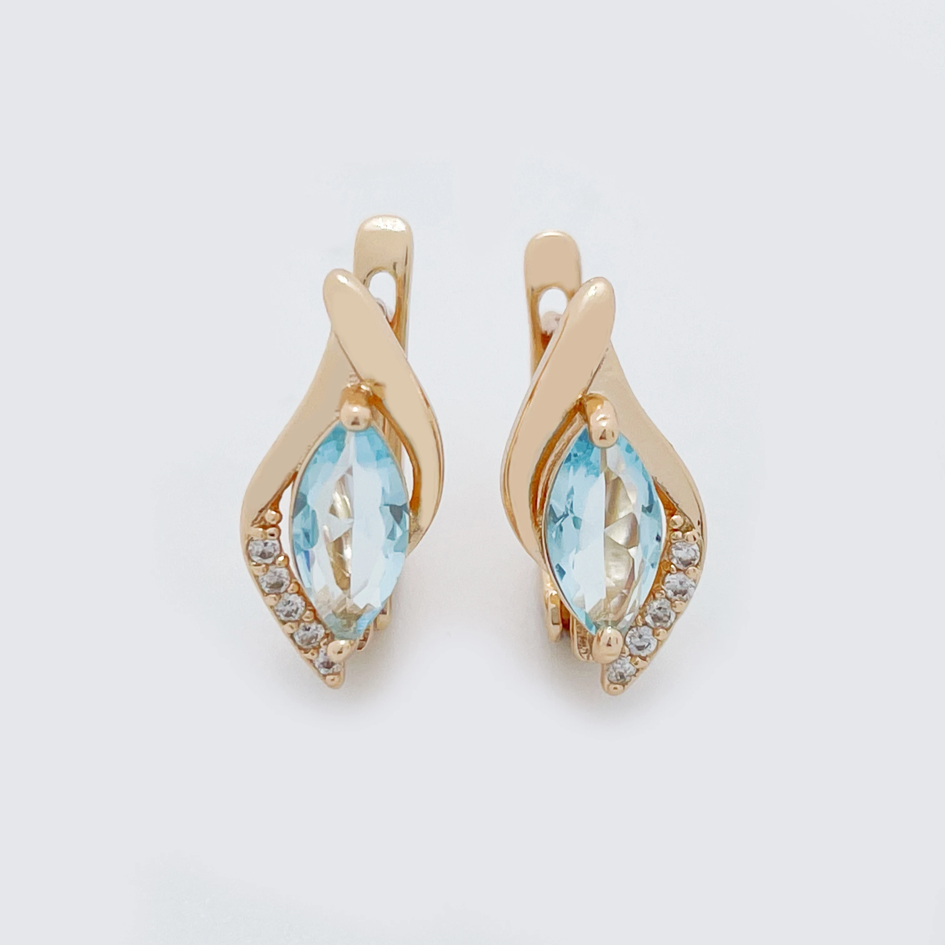 Fashion Exclusive 585 Rose Gold/Rhodium Light Blue Natural Zircon Jewelry Beautiful Bride Delicate Unique Earrings
