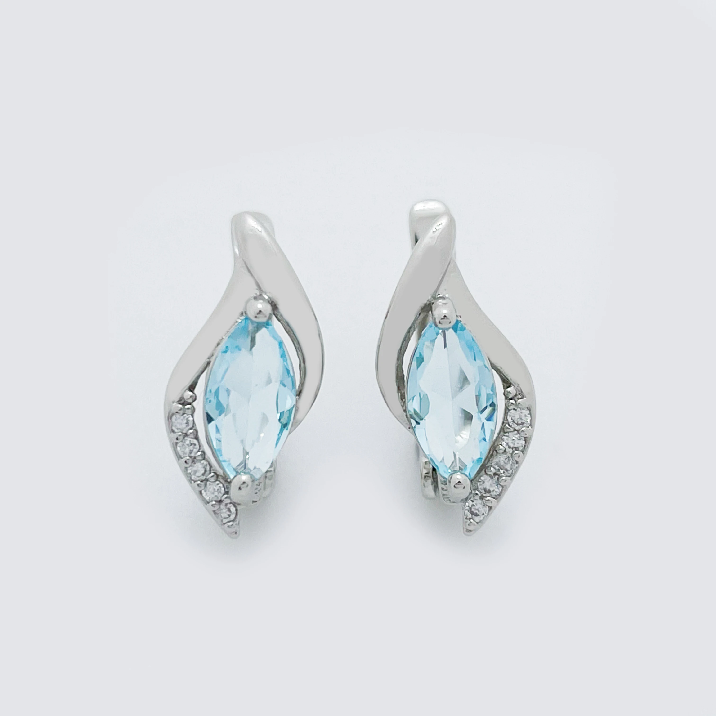 Fashion Exclusive 585 Rose Gold/Rhodium Light Blue Natural Zircon Jewelry Beautiful Bride Delicate Unique Earrings